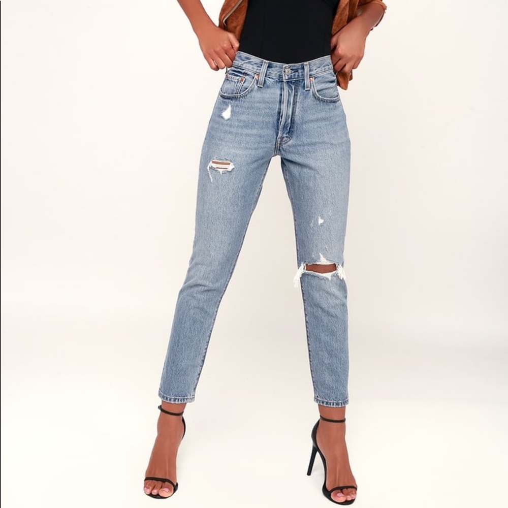 Levi’s 501 Skinny Distressed